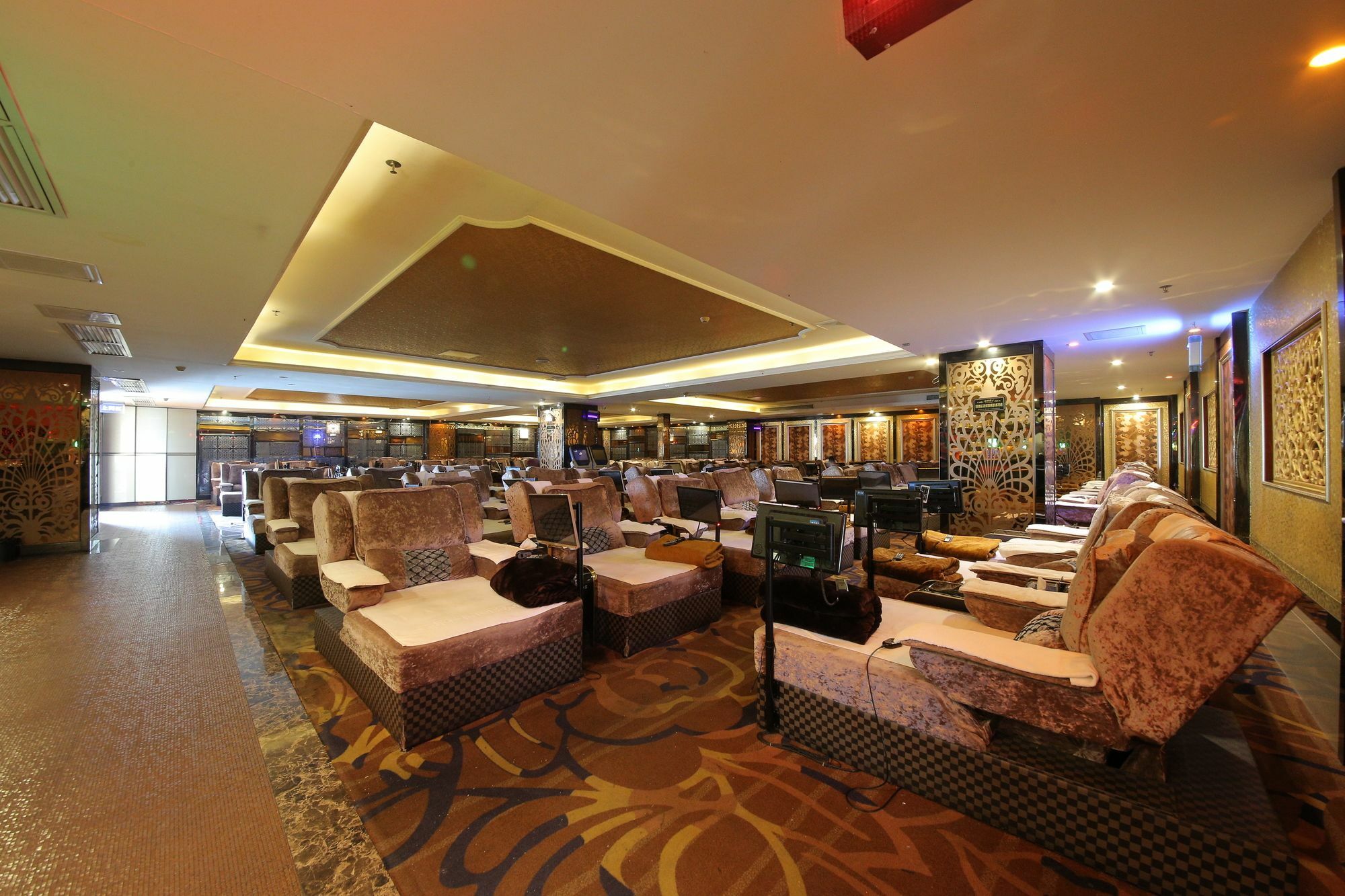 Oubon International Hotel Kanton Exterior foto